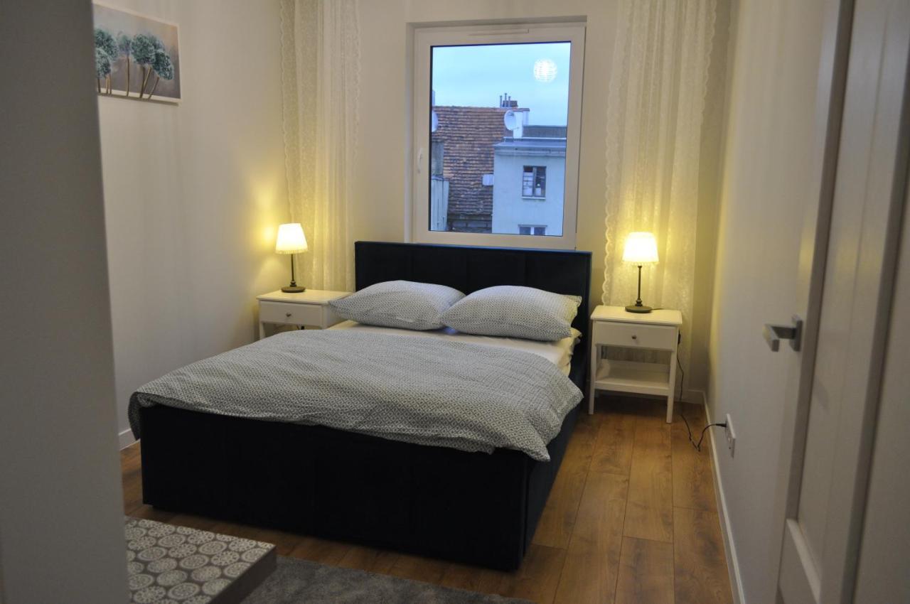 Apartament W Centrum Zielona Gora  Exterior photo